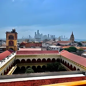 https://704-vista-casco-antiguo-y-nuevo.cartagena-hotels.org